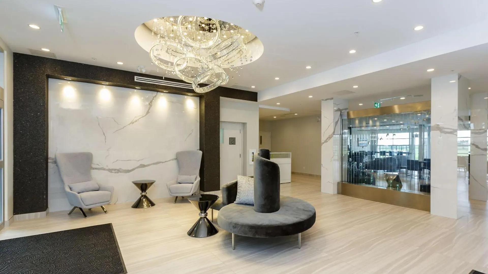 Hotel Executive Residency By Best Western Calgary City View North
